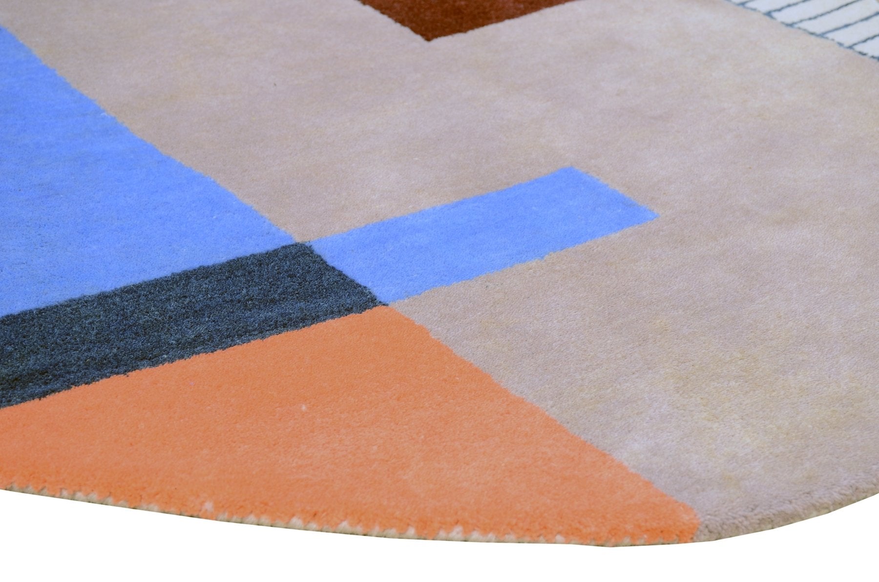 Oval Crush Wool Handmade Rug