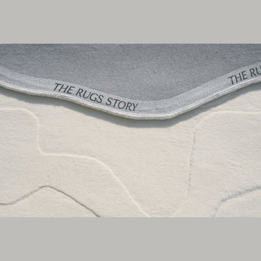 Terrain Round Off White Handmade Rugrugs