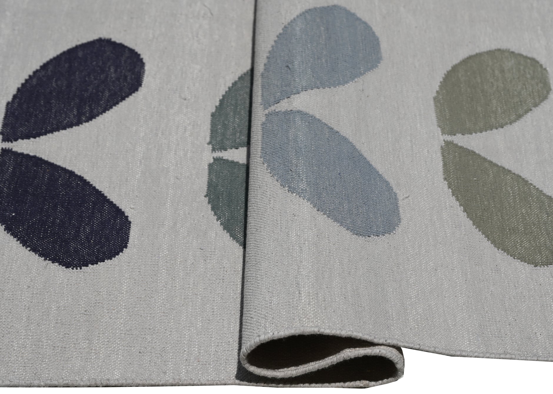 Petals Cotton Handwoven Dhurrie - The Rugs Story