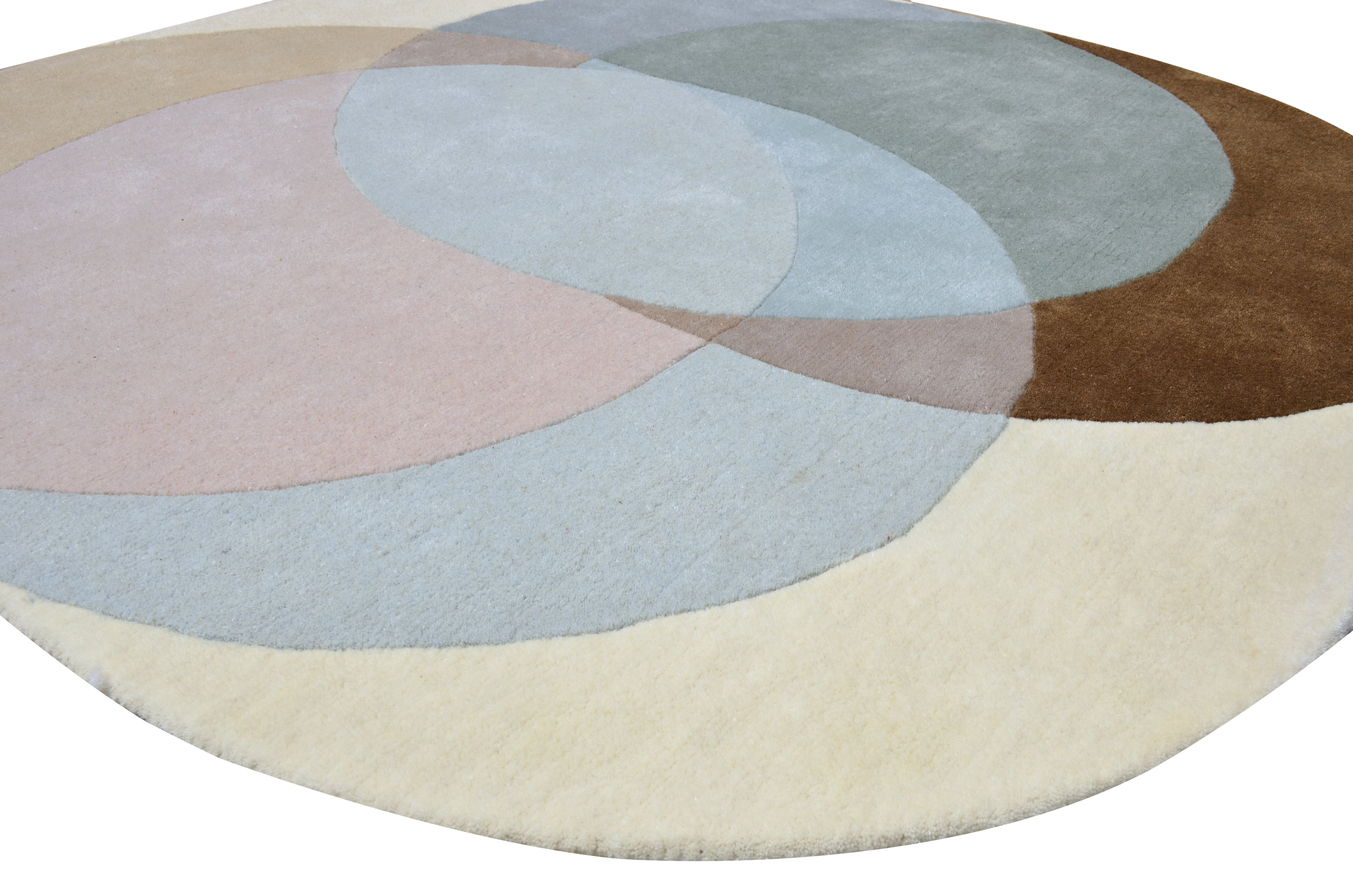 Concentrics Handmade Rug - The Rugs Story
