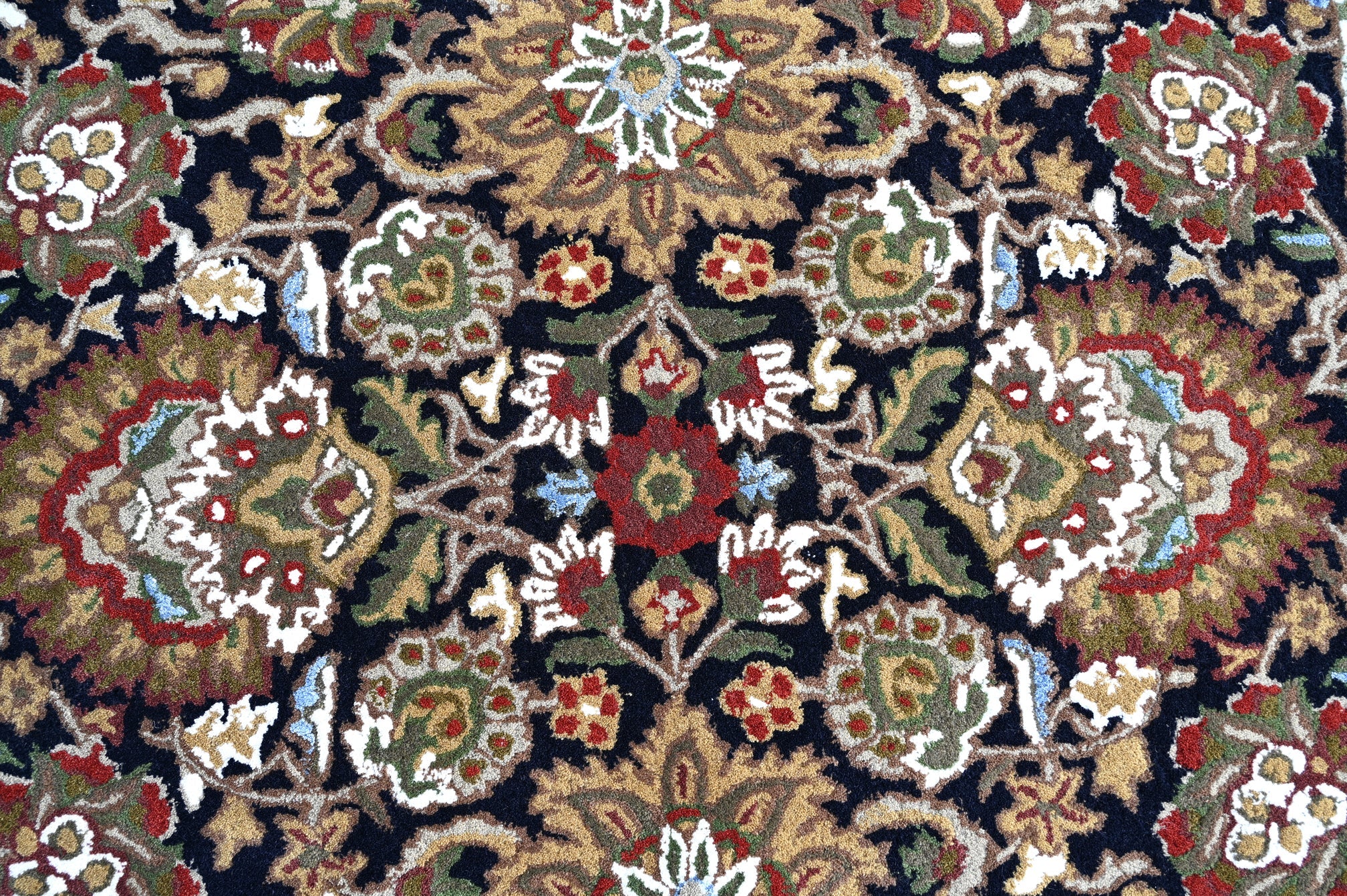 Maahru Wool Viscose Traditional Handmade Rug - The Rugs Story