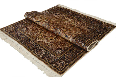 Antique Silk Handknotted Rugrugs