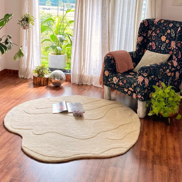 Terrain Round Off White Handmade Rugrugs